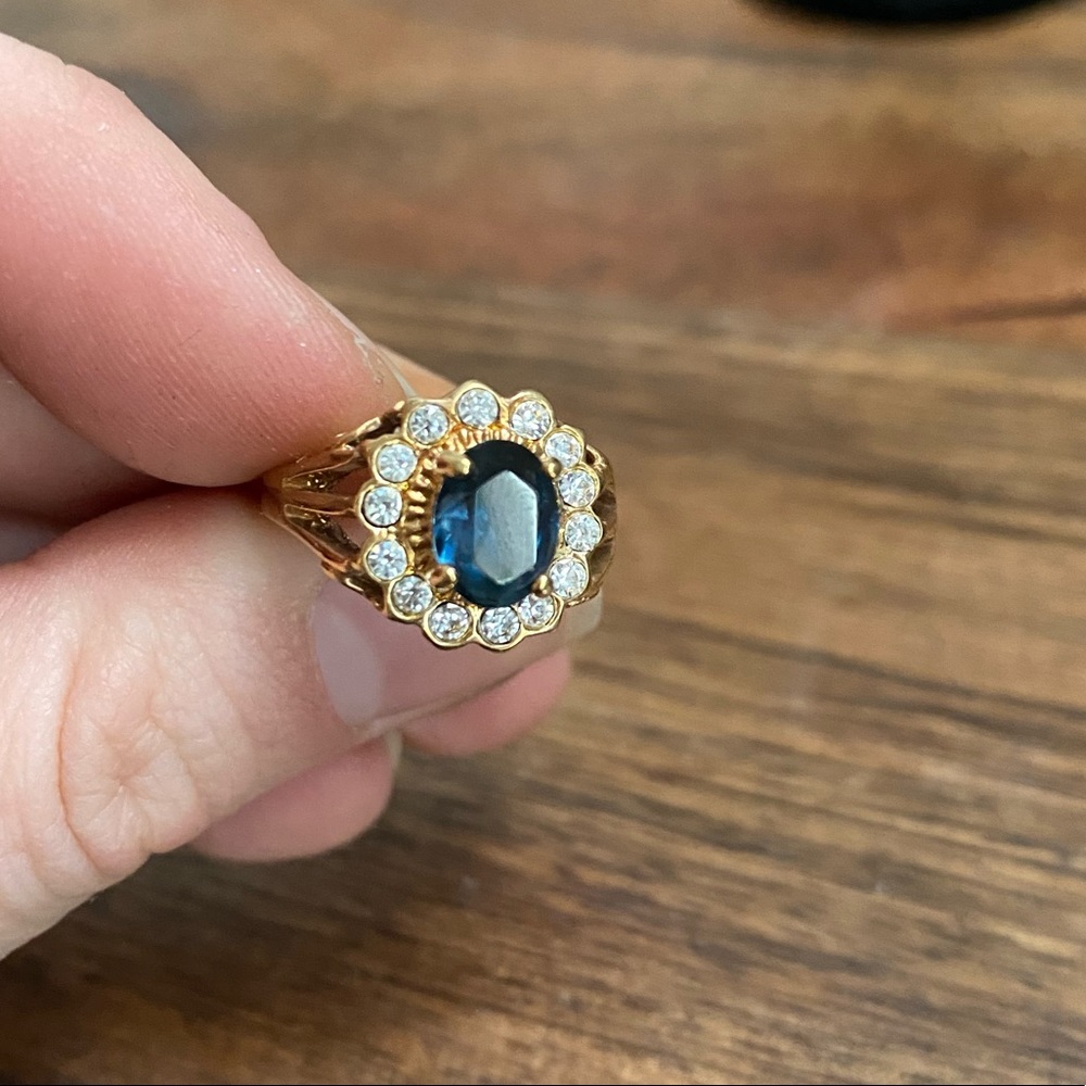 14k Yellow Gold Plated Blue & Clear Stone Flower Ring - Picture 3 of 15